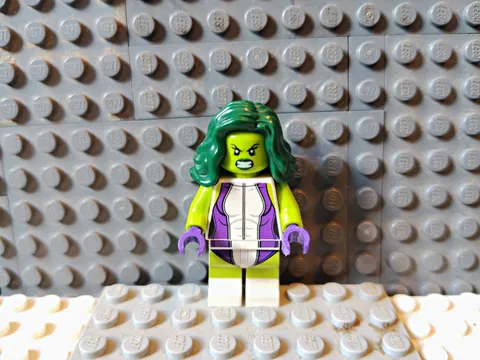 LEGO Marvel She-Hulk Minifigure w/ Dark Green Hair, White & Purple Outfit