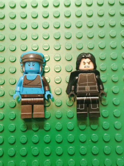 Lego Star Wars Minifigures Lot (2) Supreme Leader Kylo Ren Aayla Secura