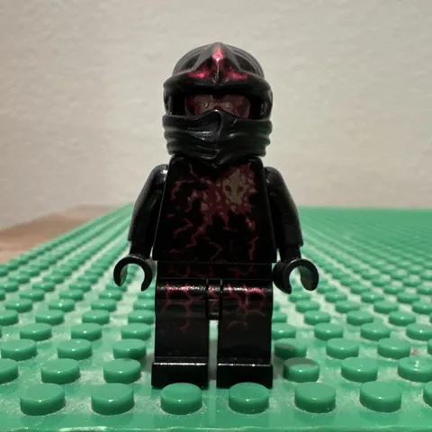 LEGO Ninjago NRG Cole Minifigure