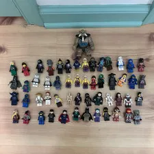 LEGO Minifigure Assorted Lot