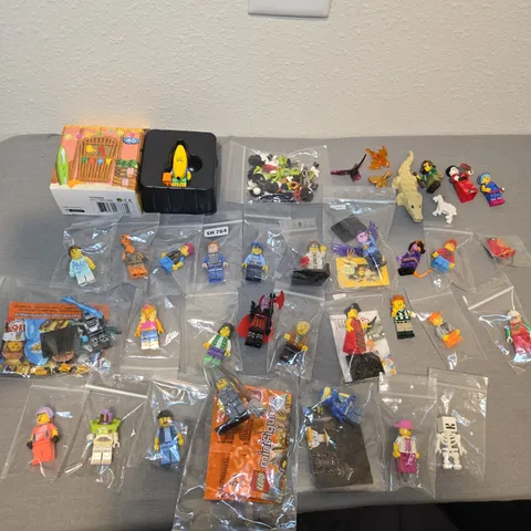 LEGO Minifigures Lot Of 30 Various Types No Dupes 