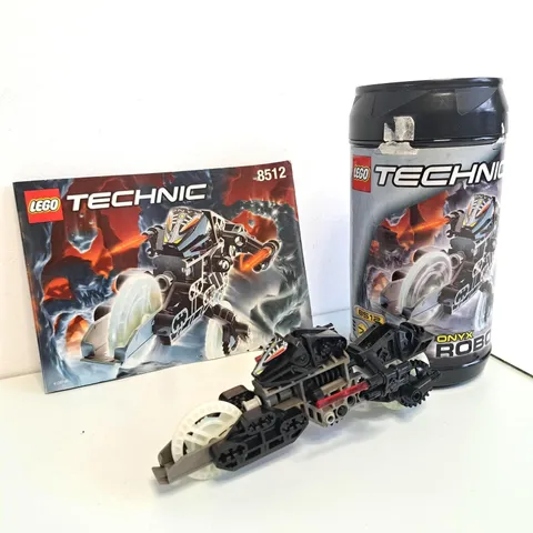 8512 LEGO Technic Robo Onyx, COMPLETE with manual and box tube