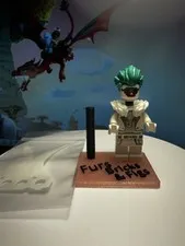 Lego Super Heroes Disco The Joker Minifigure sh0440