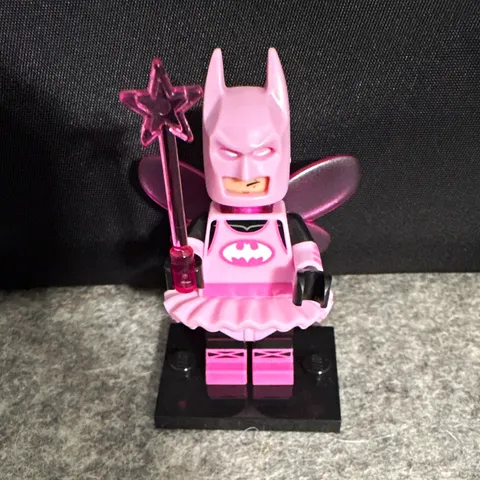 LEGO Batman Fairy Batman Minifigure w/ Wings Star Wand Stand Limited 71017