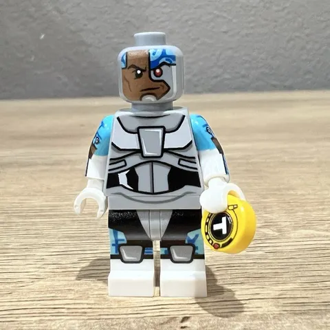 LEGO Teen Titans Cyborg Custom Minifigure DC Superheroes