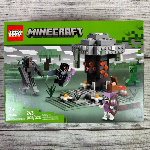 Lego Minecraft The Pale Garden 243pc Sealed Set #21586