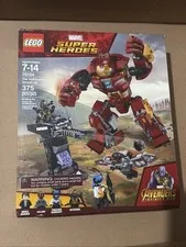 LEGO Marvel: The Hulkbuster Smash-Up (76104) Damaged Box