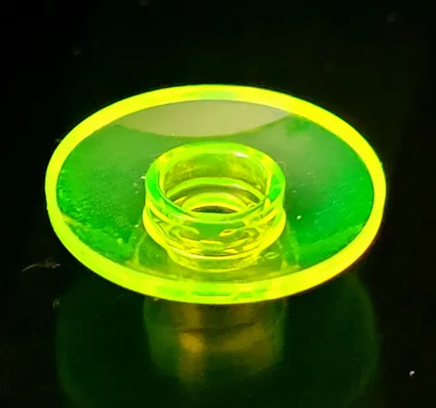 LEGO 4740 TRANS NEON GREEN translucent Dish 2x2 Inverted (Radar) 📡 qty 1