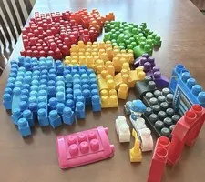 Vtg  Lego Duplo Set Of 190 Blocks Multicolor Bridge Policeman Building Blocks