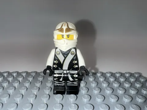 LEGO Zane The Final Battle Minifigure Ninjago 70504.