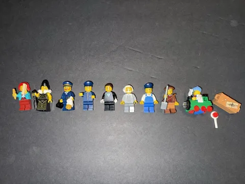 LEGO Orient Express Characters W/Free Minifig