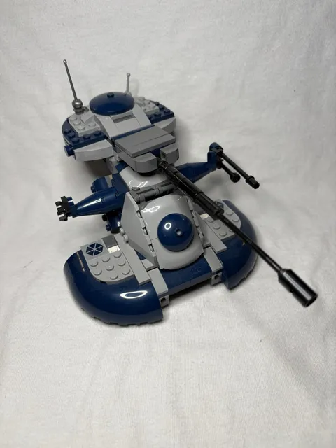 LEGO Star Wars Armored Assault Tank AAT 75283 *Missing 3 Pieces*