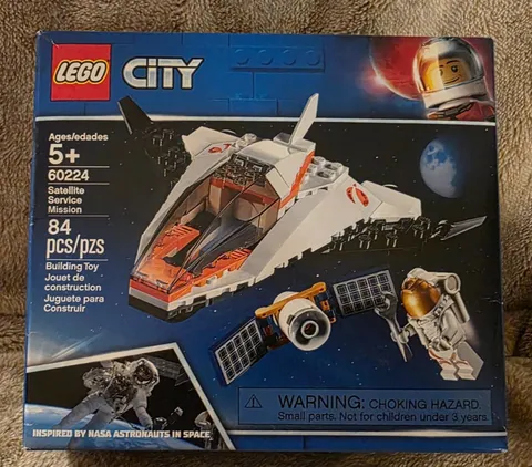 LEGO CITY: Satellite Service Mission (60224)