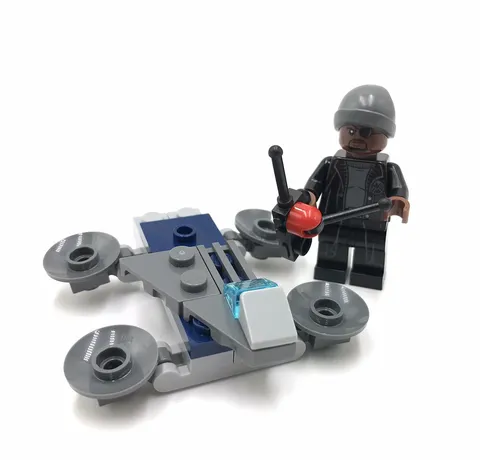 LEGO Nick Fury Helicarrier Drone minifigure 76196 Advent Marvel Super Heroes