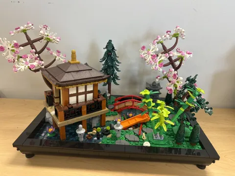 LEGO Icons Tranquil Garden Building Set Japanese Zen Garden Pre-Built # 10315