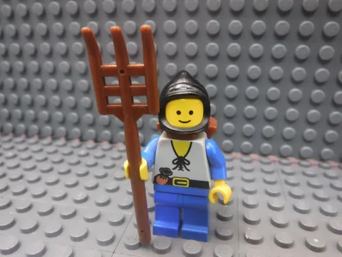 Lego Minifigures Castle Kingdoms Peasant Cas553 Pitchfork