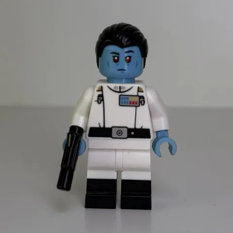 LEGO Star Wars Grand Admiral Thrawn Minifigure 75385 Duel on Peridea sw1356