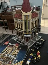 LEGO Creator Expert Palace Cinema 10232 2196pc w/Instructions 100% Complete READ