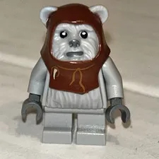 LEGO Star Wars Chief Chirpa Ewok Minifigure SW0236 10235 8083