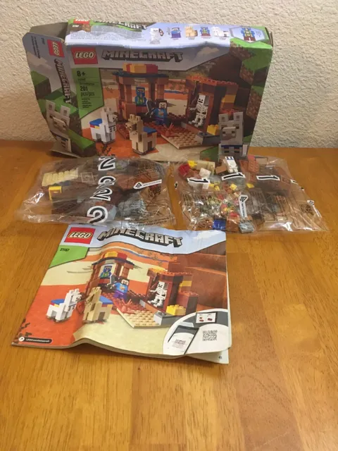 LEGO MINECRAFT 21167 THE TRADING POST - NEW - OPEN BOX FACTORY SEALED BAGS