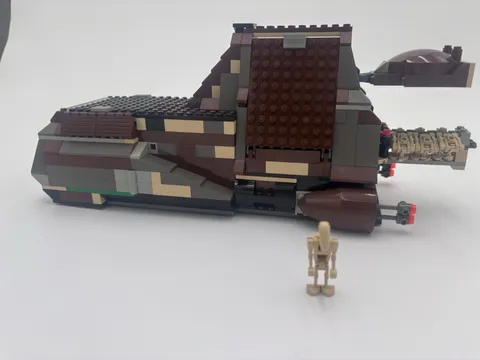 LEGO Star Wars 7184 Trade Federation MTT