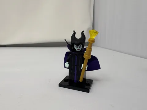 Lego Disney Maleficent Minifigure dis006 Series 1 71012 CMF Sleeping Beauty
