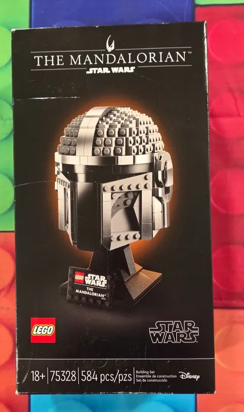 LEGO Star Wars: The Mandalorian Helmet (75328)