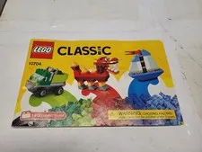 Lego classic  instruction book 10704 / me18 r3 d16