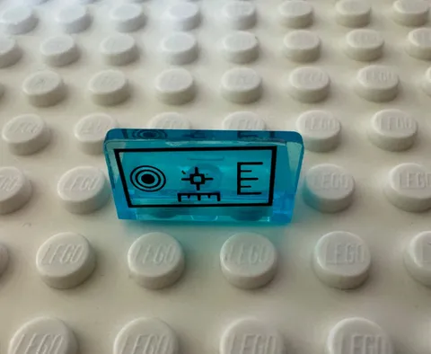 LEGO Panel 1x2x1 with Screen with Black Frame, Radar, and Crosshairs 4865pb098