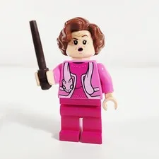 Lego Professor Dolores Umbridge Minifigure Cat Scarf Harry Potter 76403 hp356