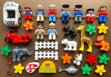 LEGO Duplo Zoo Lot! Animals, People, Motorcycle, Car, Giraffe, Lion, Elephant...