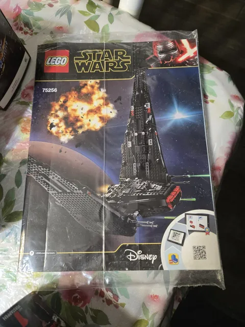Manual Only - LEGO Star Wars: The Rise of Skywalker Kylo Ren's Shuttle 75256