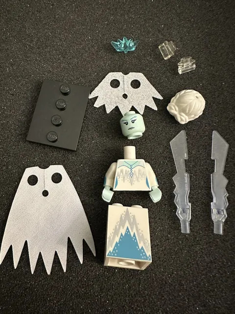 LEGO Ice Queen (Series 16) - Collectible Minifigure - Fantasy - New