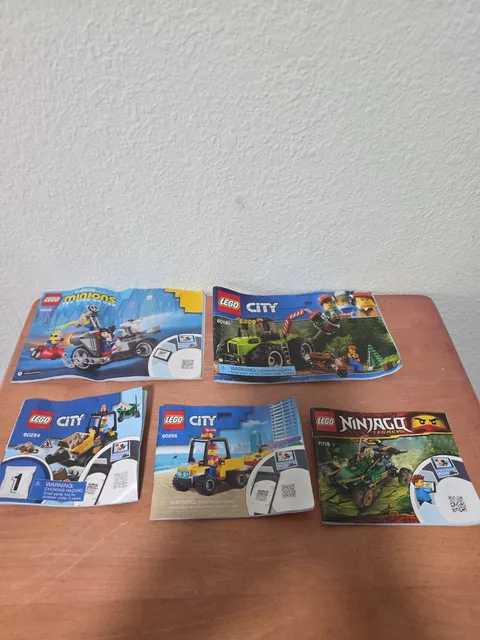 Lego Manuals (5)