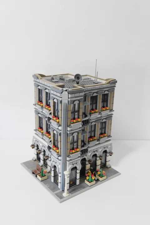 LEGO® MOC Sushi Bar Modular Buildings Custom 5000 Pieces