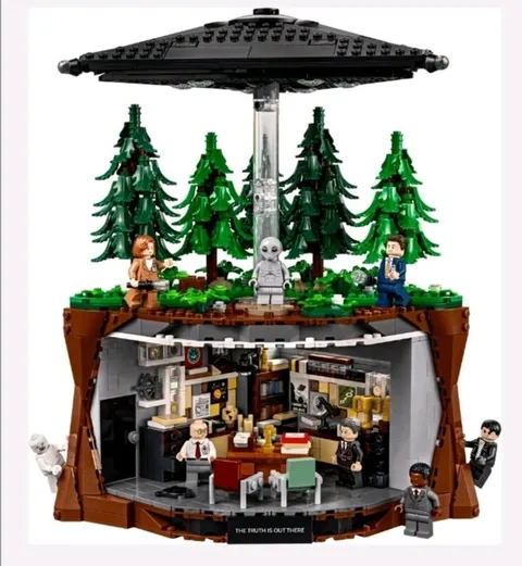 Lego X-Files 21369 Brand New Factory Sealed Pre-order 