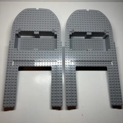 2x Lego Boat Grey Ship Deck Ocean Exploration Ship 18912-1-001