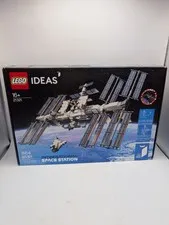LEGO Ideas International Space Station Set 21321, 864 Pieces, NASA, 16+