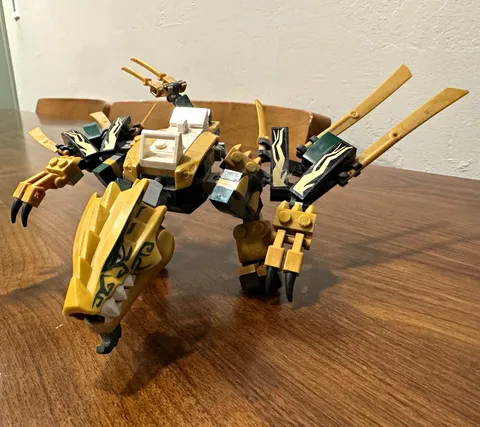 LEGO Ninjago Legacy Golden Dragon