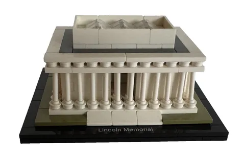 LEGO ARCHITECTURE Lincoln Memorial 21022 COMPLETE WITH MANUAL AND BOX