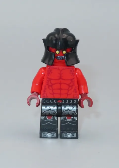 LEGO Nexo Knights Crust Smasher monster beast minifigures