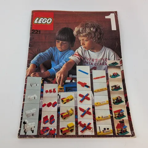 Lego Idea Book 1 (1973 - Set #221) - Good Condition w/ Some Creases