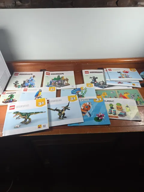 LEGO Books Instruction Manual Lot (16)  21243 21189 21240 31136 31151 21246