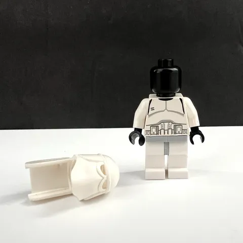 Lego Star Wars Snowtrooper Millennium Falcon Blue Box 4504 Minifigure sw0080