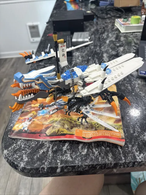 LEGO NINJAGO: Ice Dragon Attack (2260) (No Minifigs Or Box) Near Complete