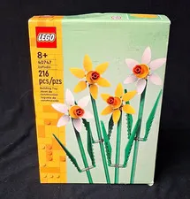 LEGO Botanicals Daffodils 40747 Complete Set 216 pcs Age 8+ Box Separator