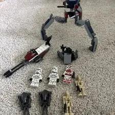 LEGO Star Wars: Clone Trooper & Battle Droid Battle Pack (75372)