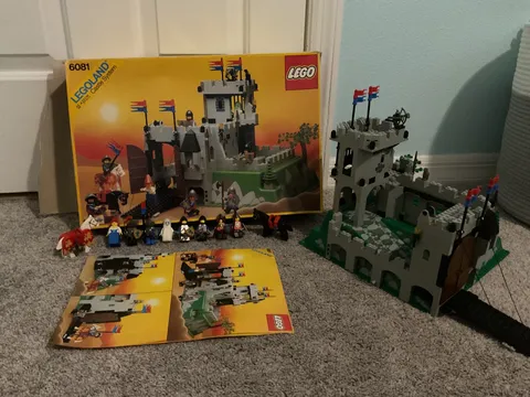Retired LEGO Castle: King's Mountain Fortress (6081)