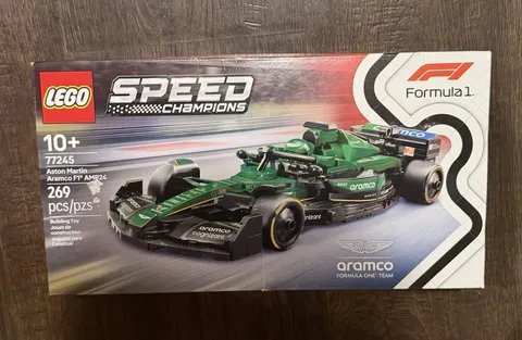 LEGO Speed Champions 77245 Aston Martin Aramco F1 AMR24 Race Car 269pcs