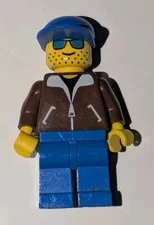 Lego Classic Town Jacket Brown Blue Legs & Hat Minifig Minifigure jbr008 Figure